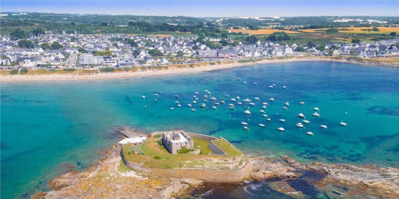 Le Phare Ouest - 80 M De La Mer - Vue Ocean Sur Le Balcon - Entierement Renove - Internet Haut Debit - Nouveau 普洛埃默尔 外观 照片