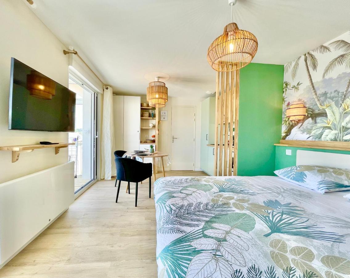 Le Phare Ouest - 80 M De La Mer - Vue Ocean Sur Le Balcon - Entierement Renove - Internet Haut Debit - Nouveau 普洛埃默尔 外观 照片