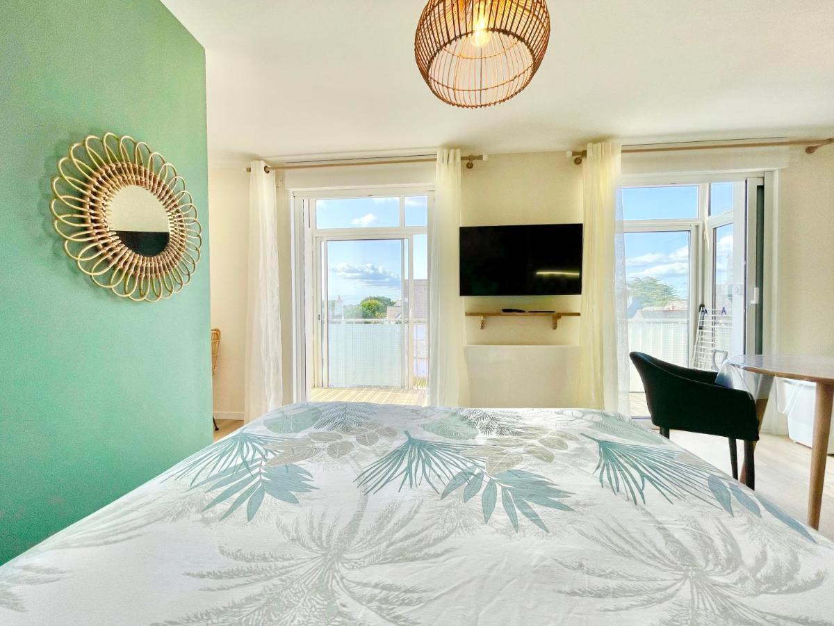 Le Phare Ouest - 80 M De La Mer - Vue Ocean Sur Le Balcon - Entierement Renove - Internet Haut Debit - Nouveau 普洛埃默尔 外观 照片